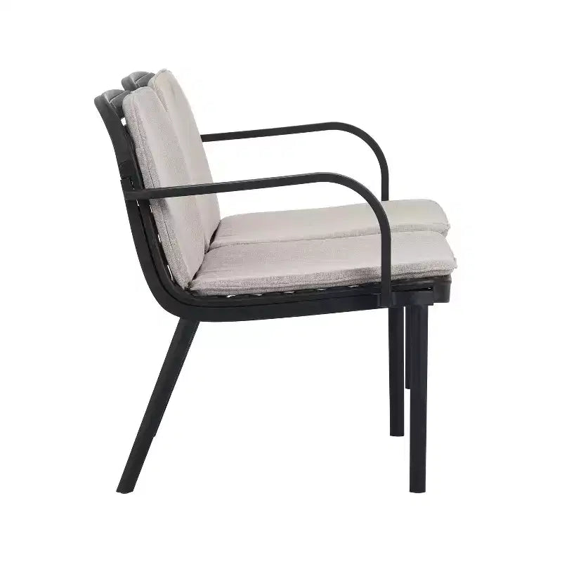 Conjunto moderno de 3 piezas para exterior Gunda de Christopher Knight Home, con sofá de dos plazas y silla tapizados en polipropileno
