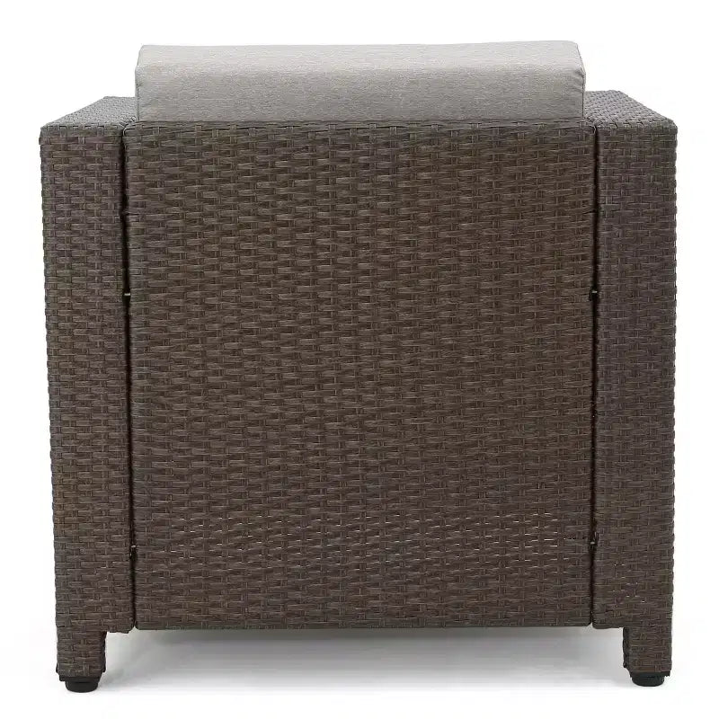Conjunto de conversación de mimbre para exterior Christopher Knight Home Puerta de 4 plazas, con cojines