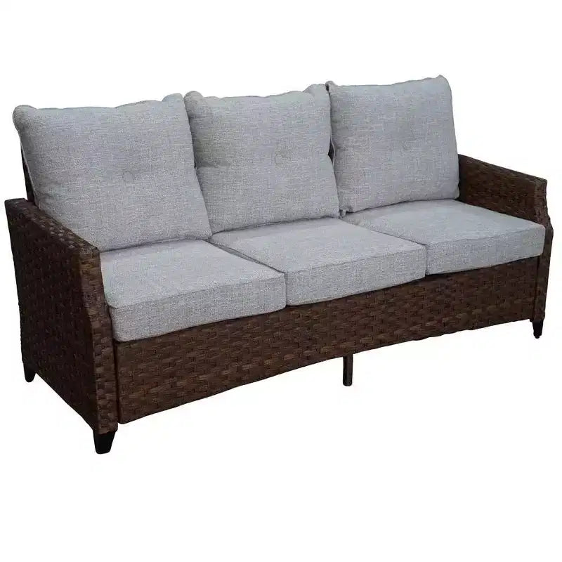 Ensemble de canapé Courtyard Casual Costa Mesa 5 pièces - marron, un canapé, deux fauteuils club, une table d’appoint et une structure de brasero avec tissu en polyester teint dans la masse