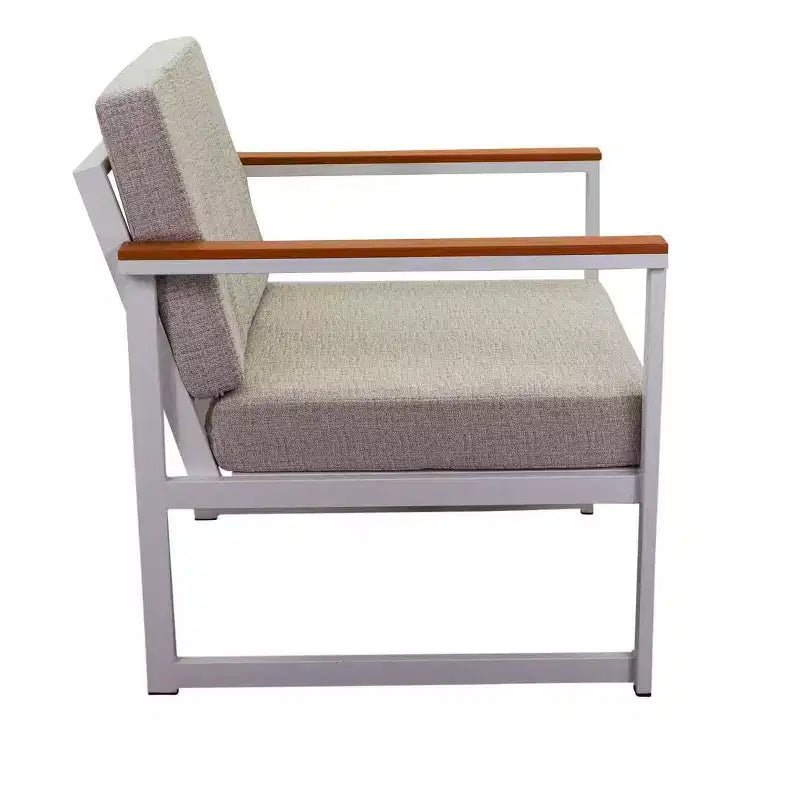 Ensemble de conversation de 3 pièces avec fauteuils club Catalina de Courtyard Casual