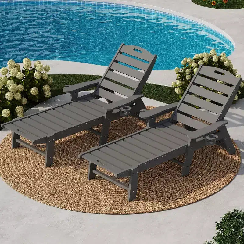 Übergroßer, verstellbarer Lounge-Sessel für die Terrasse mit Rollen und Getränkehalter