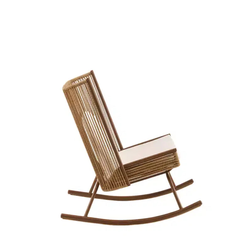 Christopher Knight Home Sunita conjunto de comedor de 3 piezas para patio, estilo rústico, con mesa de madera de acacia y mecedoras de hierro