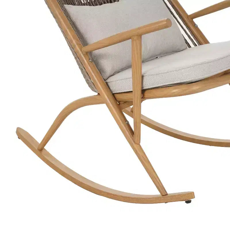 Silla mecedora de ratán para exteriores de 3 piezas Ilaria de Christopher Knight Home con mesa auxiliar de azulejos de cerámica