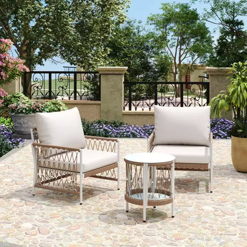 Ensemble de mobilier de patio bohème 3 pièces avec 2 fauteuils de détente et table d’appoint à plateau en verre, ensemble de conversation d’extérieur pour cour ou bord de piscine-Panipeachy