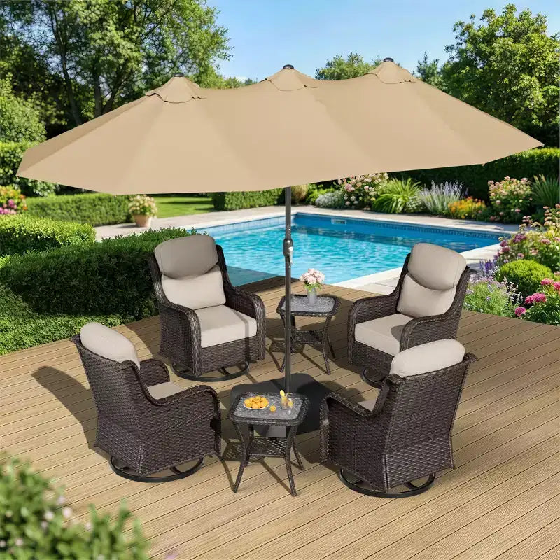 Ensemble de chaises pivotantes d’extérieur UPTIOT avec tables d’appoint et parasol de terrasse amélioré de 15 pieds