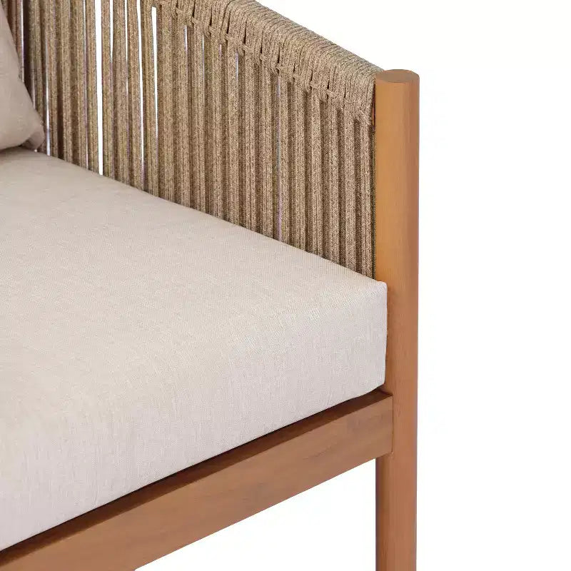 Ensemble de patio moderne Christopher Knight Home Adewale en acacia, 4 pièces, avec coussin, table à lattes et design en corde