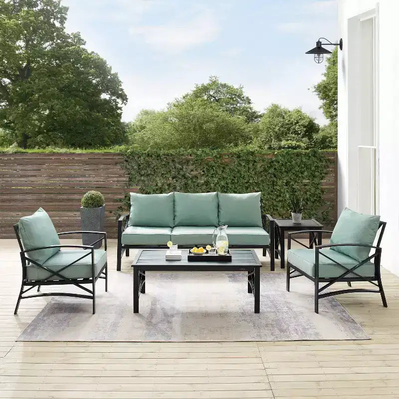 Conjunto de sofá de exterior Kaplan de 5 piezas con sofá y 2 sillas, mesa de centro y mesa auxiliar - Crosley