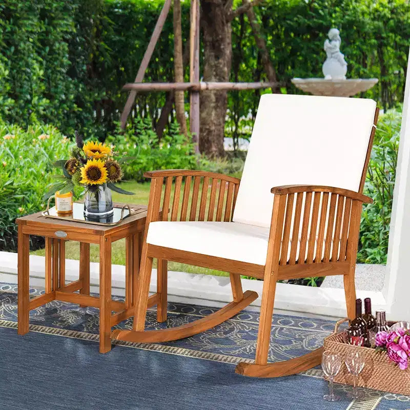Ensemble Costway 2PCS de fauteuils à bascule de terrasse en bois d'acacia avec table basse rembourrée