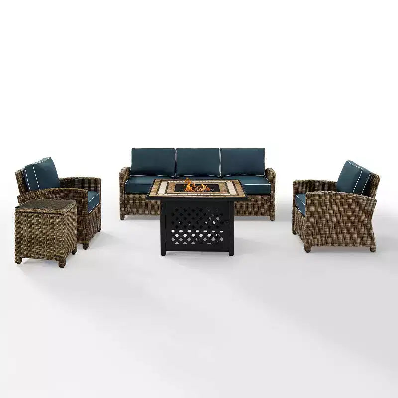Bradenton 5-teiliges Outdoor-Sitzset aus Kunststoffgeflecht mit Feuertisch - Crosley